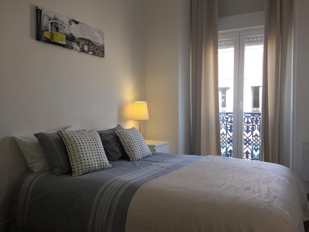 Modern Conde Barao - Sss Apartments Lisboa Chambre photo